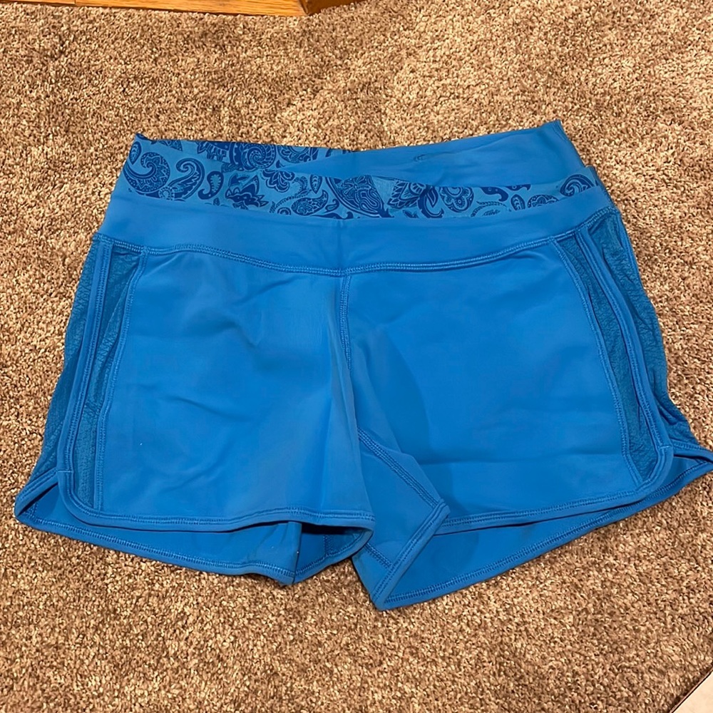 NWOT Lululemon shorts